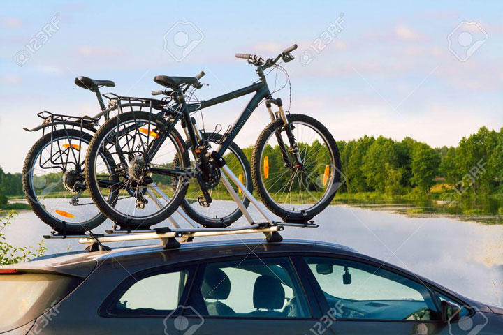Bagażniki rowerowe na dach samochodu